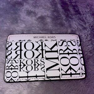 Michael Kors Cardholder NWOT Unisex Ships today